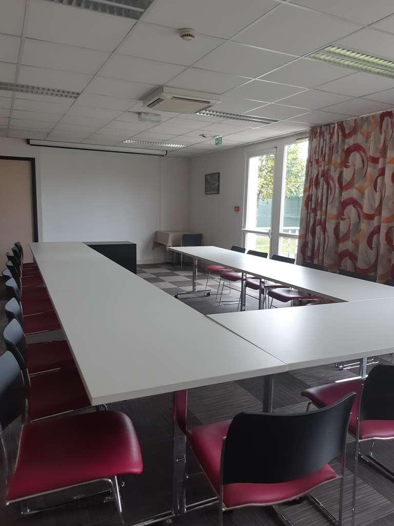 Brit Hotel Le Cottage Le Mans Sud Arnage Facilities photo