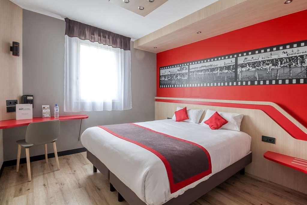 Brit Hotel Le Cottage Le Mans Sud Arnage Room photo