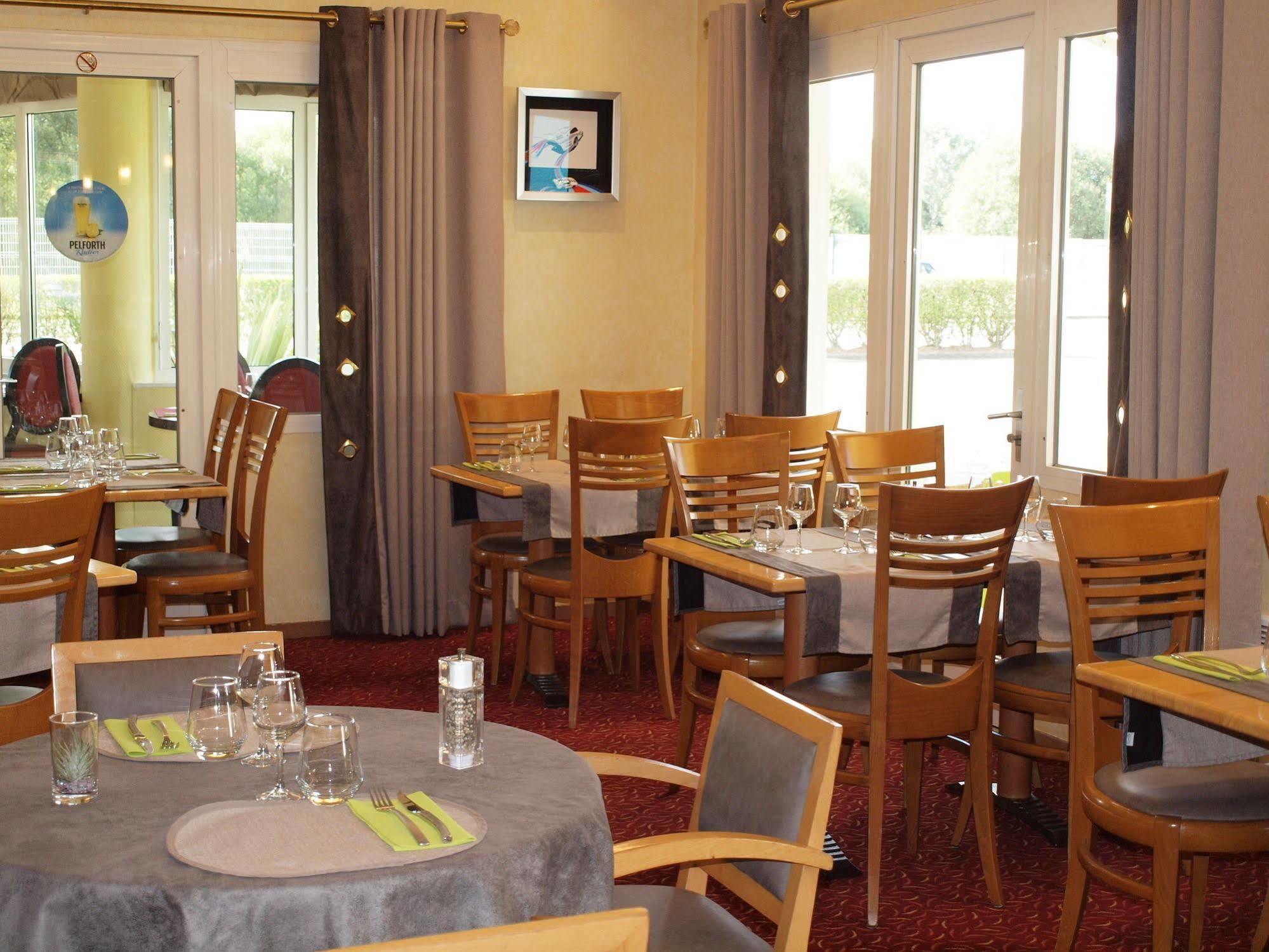 Brit Hotel Le Cottage Le Mans Sud Arnage Exterior photo